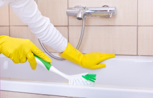 Careful fabric treatment for lined and heavy curtains